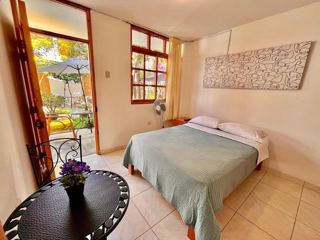 El Huerto Hostel อิกา ภายนอก รูปภาพ