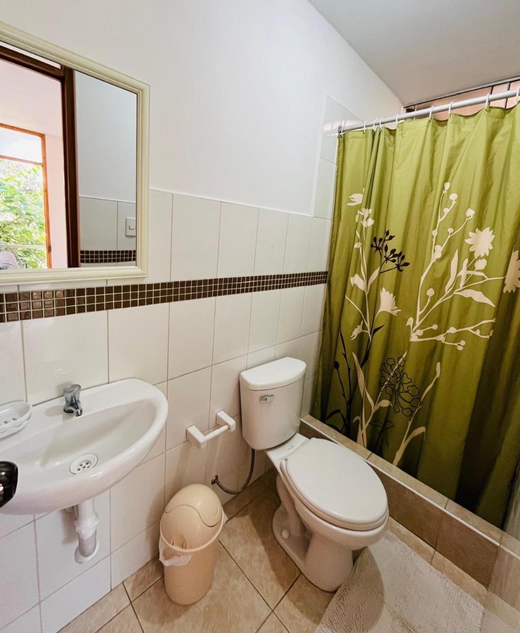 El Huerto Hostel อิกา ห้อง รูปภาพ